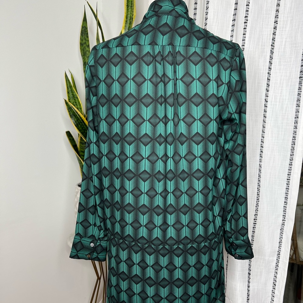 Olivaceous Green Geometric Pattern Shift Dress Si… - image 3